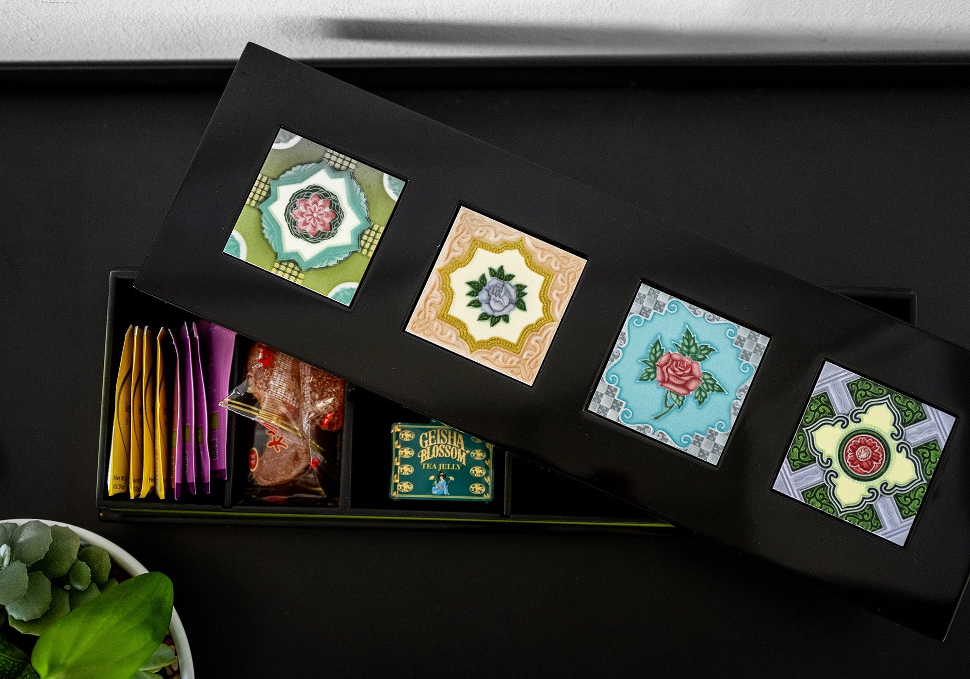 The Iconic Peranakan Collection - Qua | Distinctive Gifts