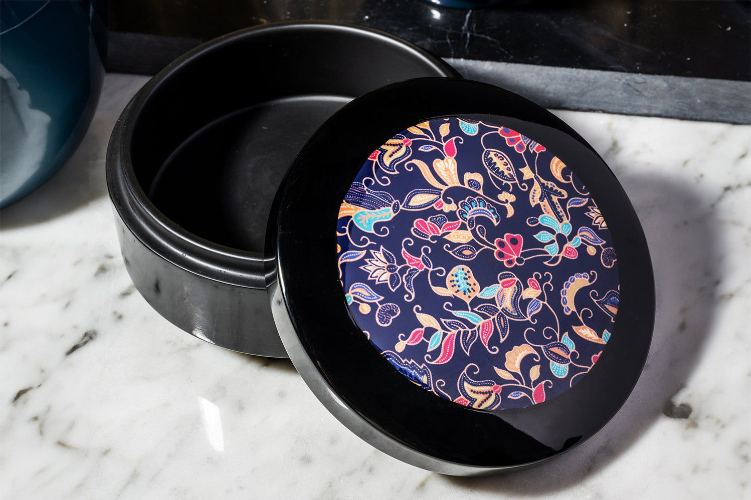 Types of Finishing on Qua's Lacquerware