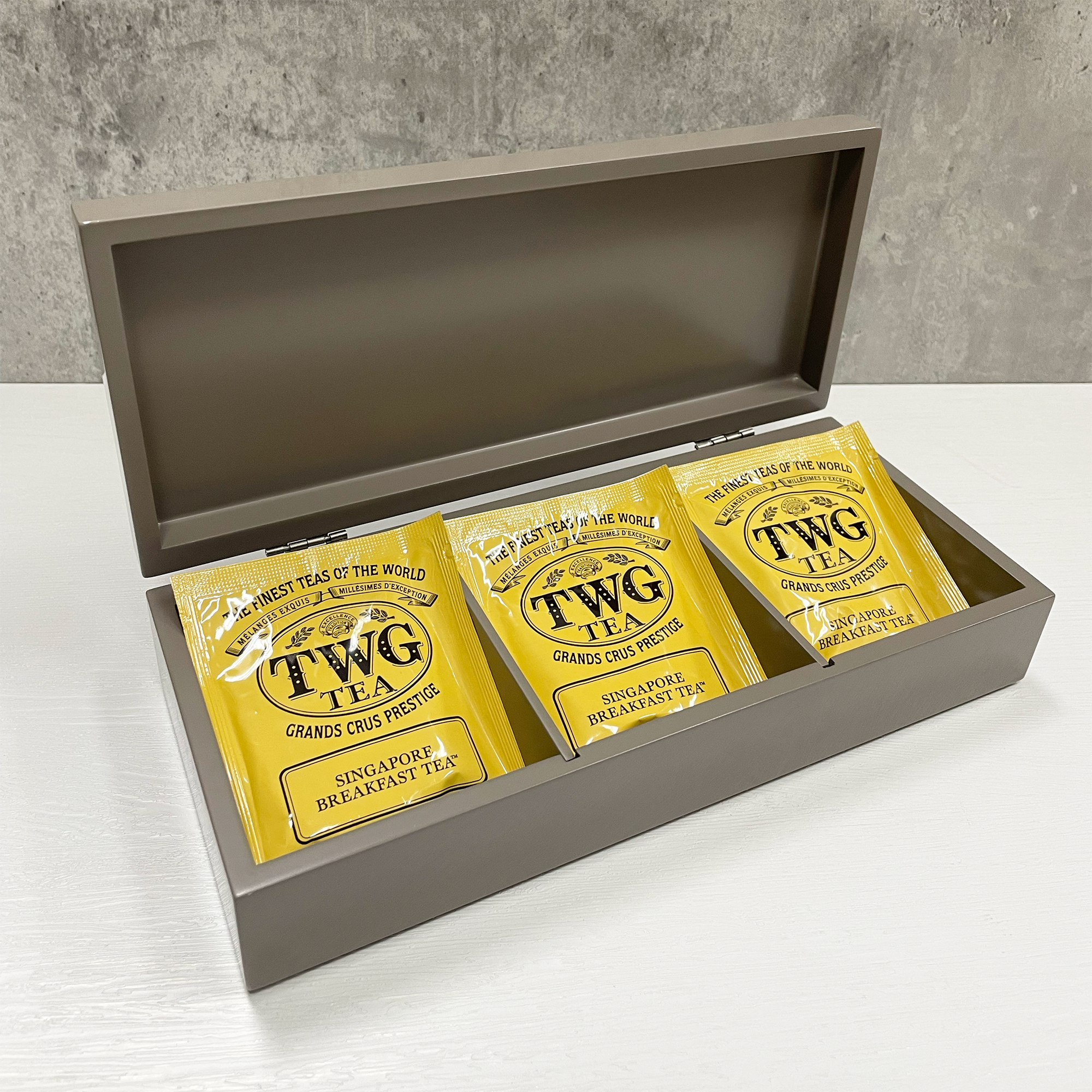 Tea Box with 3 compartments, River Tales (Qua x ART:DIS)