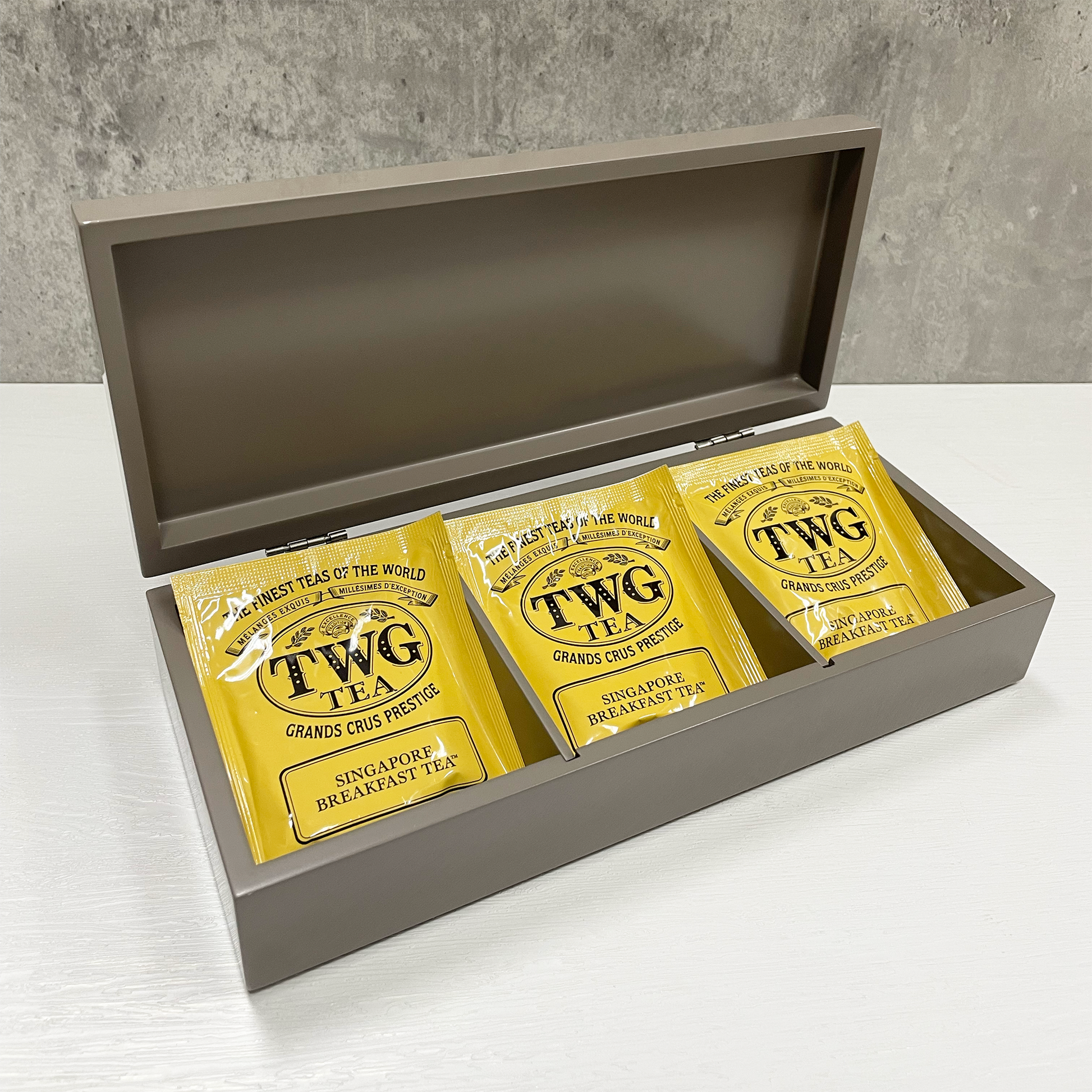 Tea Box with 3 compartments, River Tales (Qua x ART:DIS)