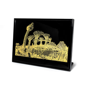 Display Stand, Through the Looking Glass (Qua x ART:DIS) - Qua | Distinctive Gifts