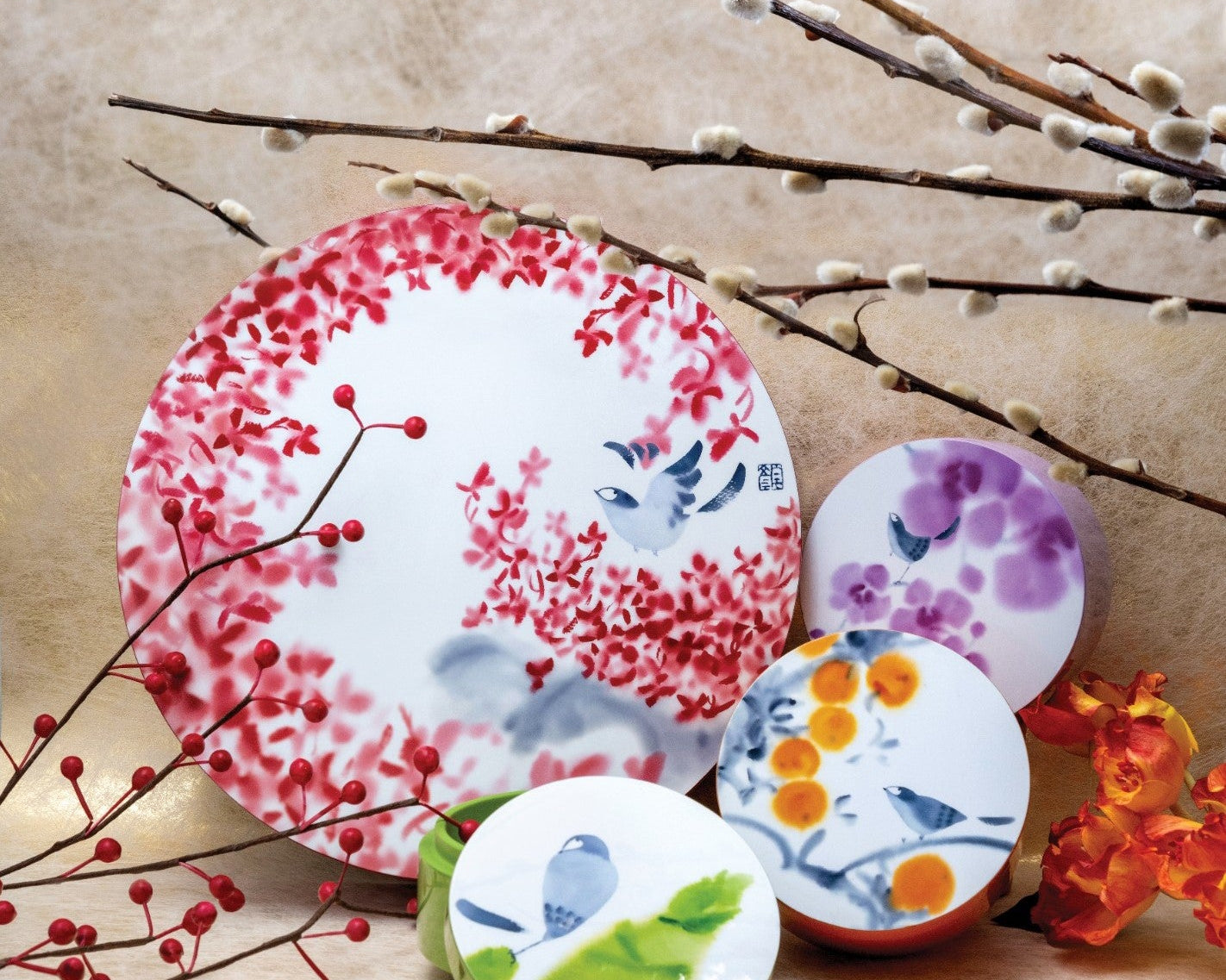 Eight Treasures Box, Round (L), Joy (Ixora) - Qua | Distinctive Gifts