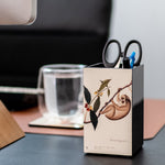 Pen Holder, William Farquhar (Loris) - Qua | Distinctive Gifts