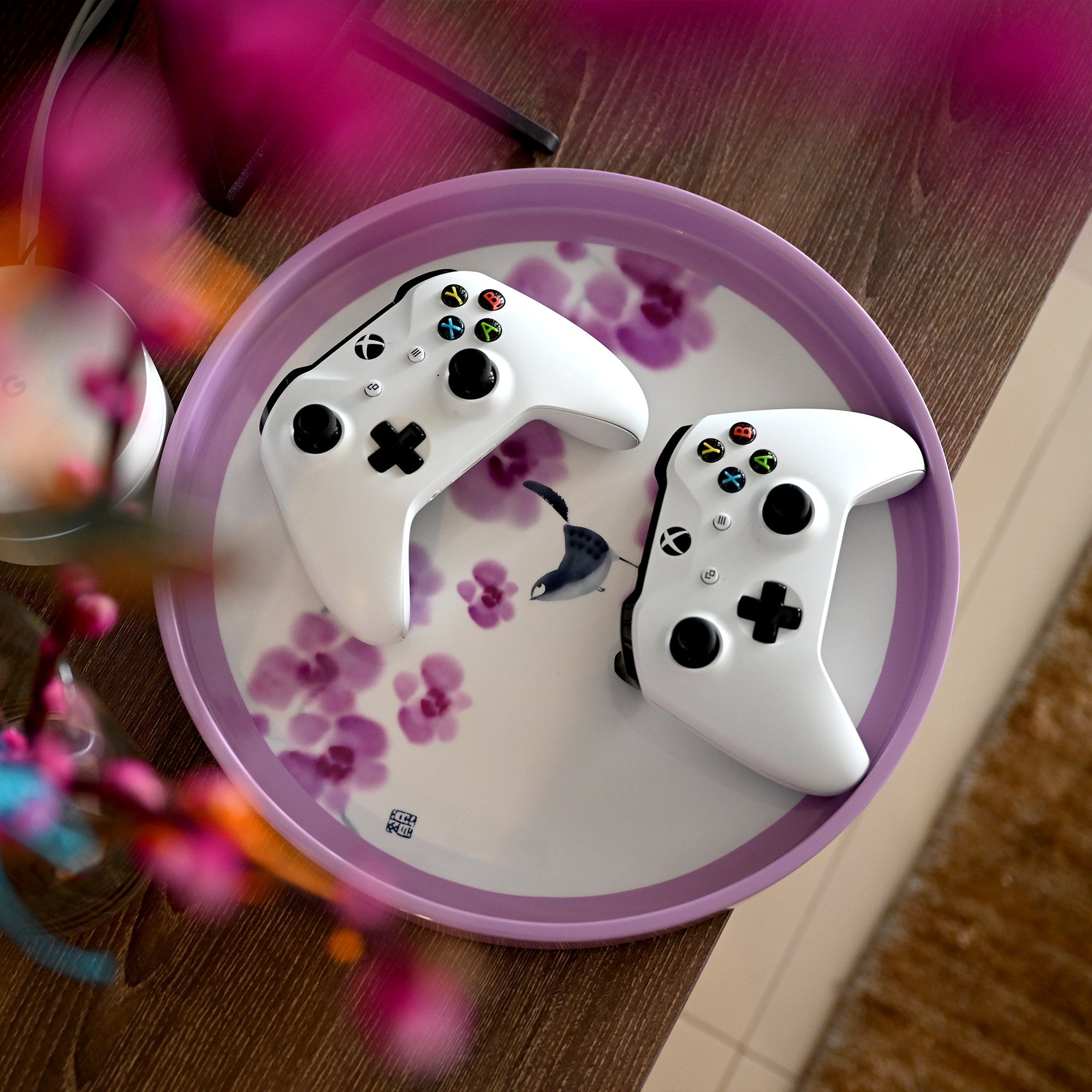 Round Serving Tray (Orchid), Joy - Qua | Distinctive Gifts