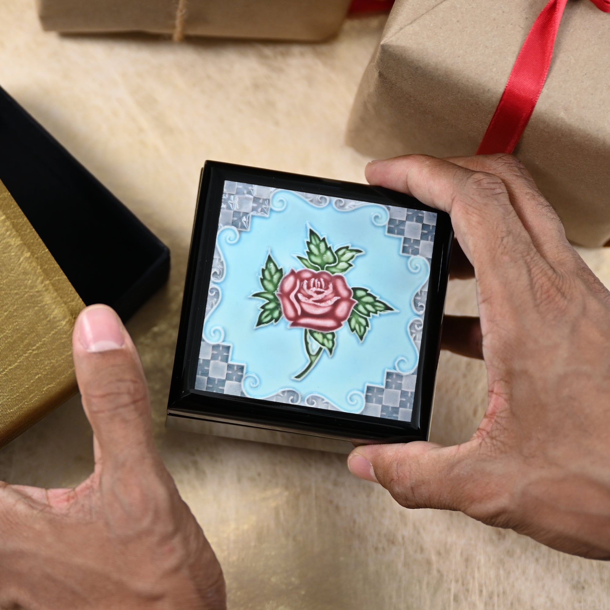 Trinket Box, Peranakan (Red Rose) - Qua | Distinctive Gifts